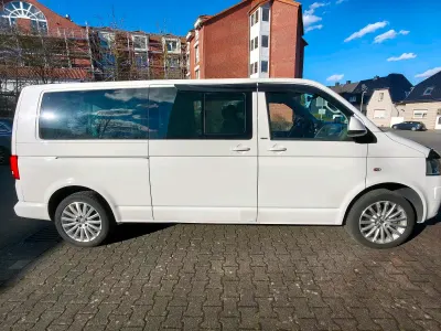 Gebraucht VW Multivan Match 180 PS (132 kW) 2012 Weiß Van / Kleinbus