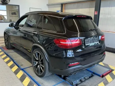 Gebraucht Mercedes GLC43 AMG AMG 367 PS (269 kW) 2016 Schwarz SUV