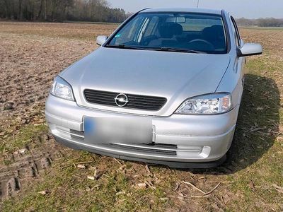Usata Opel Astra 101 CV (74 kW) 2003 Argento Berlina