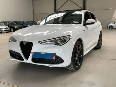 Gebraucht Alfa Romeo Stelvio Veloce 209 PS (153 kW) 2022 Weiß SUV