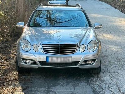 Gebraucht Mercedes E280 Avantgarde 231 PS (169 kW) 2007 Silber Kombi