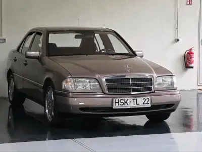 Gebraucht Mercedes C180 Elegance 122 PS (89 kW) 1994 Limousine