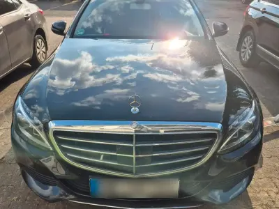 Gebraucht Mercedes C220 170 PS (125 kW) 2016 Schwarz Kombi