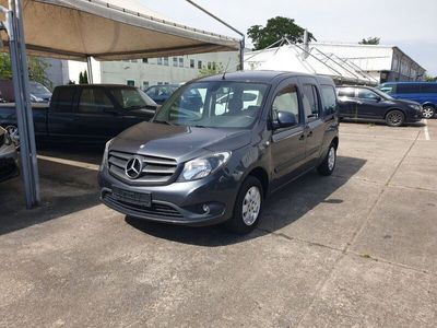 Mercedes Citan 111