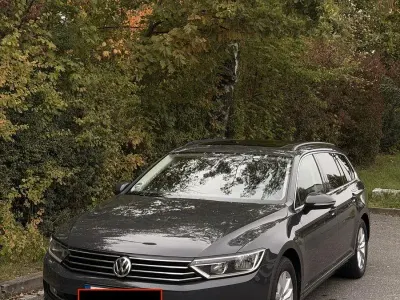 Gebraucht VW Passat Comfortline 150 PS (110 kW) 2016 Grau Kombi