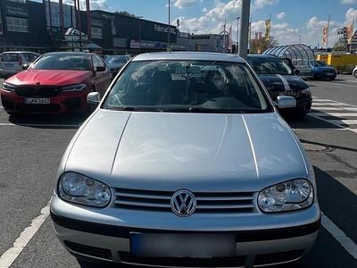 Usata VW Golf IV 75 CV (55 kW) 2000 Grigio Utilitaria