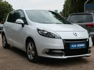 Gebraucht Renault Scénic III Dynamique 110 PS (80 kW) 2012 Weiß Van / Kleinbus