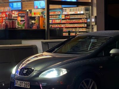 Gebraucht Seat Leon FR 160 PS (117 kW) 2012 Grau Limousine