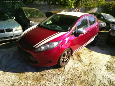 Gebraucht Ford Fiesta 82 PS (60 kW) 2009 Rot Limousine