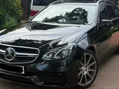 Gebraucht Mercedes E63 AMG AMG 557 PS (409 kW) 2014 Schwarz Limousine