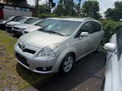 Gebraucht Toyota Corolla Verso Sol 136 PS (100 kW) 2009 Silber Van / Kleinbus