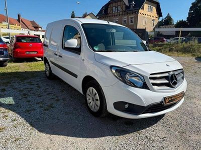 Mercedes Citan 109