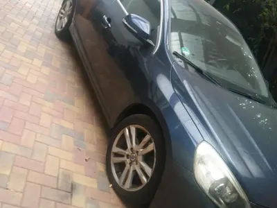 Gebraucht Volvo V60 165 PS (121 kW) 2012 Blau Kombi