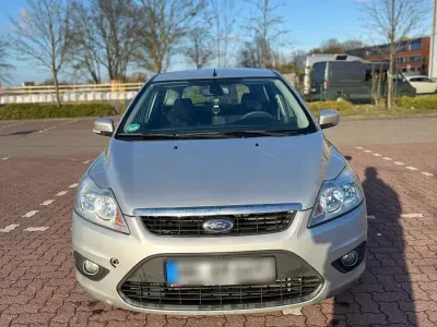 Usata Ford Focus 110 CV (80 kW) 2010 Grigio Station wagon