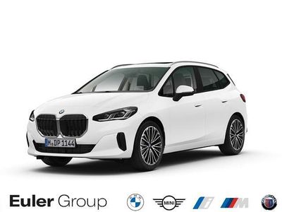 Gebraucht BMW 220 Active Tourer 156 PS (114 kW) 2025 Weiss Van / Kleinbus