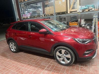 Rot Gebraucht 2021 Opel Grandland X SUV | 19.500 € (Guter Preis)