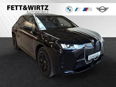 Gebraucht BMW iX M Sport 455 kW (619 PS) 2025 Saphirschwarz metallic SUV