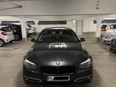 Gebraucht BMW 520 Sport Line 184 PS (135 kW) 2011 Grau Limousine