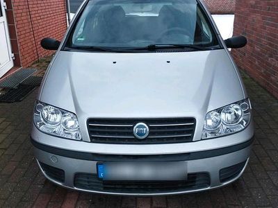 Silber Gebraucht 2003 Fiat Punto Kleinwagen | 1.350 €