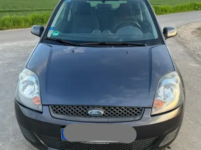 Usata Ford Fiesta 69 CV (50 kW) 2008 Grigio Utilitaria