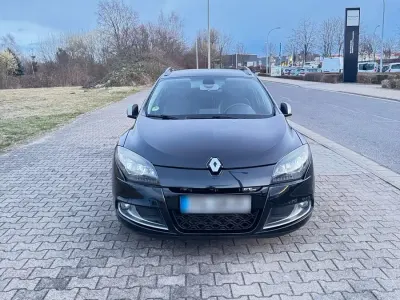 Gebraucht Renault Mégane GrandTour GT-Line 108 PS (79 kW) 2010 Schwarz Kombi