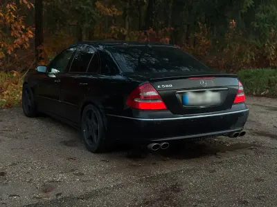Gebraucht Mercedes E500 306 PS (225 kW) 2004 Schwarz Limousine