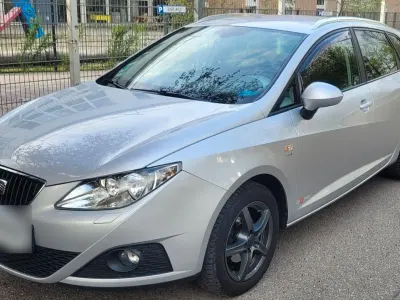 Gebraucht Seat Ibiza ST Copa 105 PS (77 kW) 2011 Silber Kombi