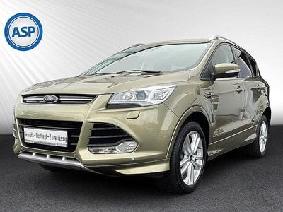 Grün Gebraucht 2015 Ford Kuga Individual SUV | 15.690 € (Fairer Preis)