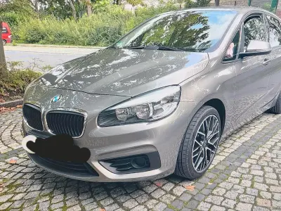 Gebraucht BMW 218 Active Tourer Advantage 136 PS (100 kW) 2015 Van / Kleinbus
