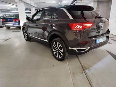 gebraucht VW T-Roc 2.0 TDI 1.HD DSG AHK Active Standheizung