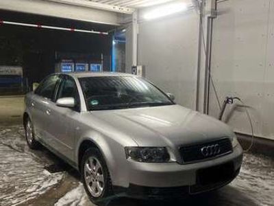 gebraucht Audi A4 2.0 mit LPG