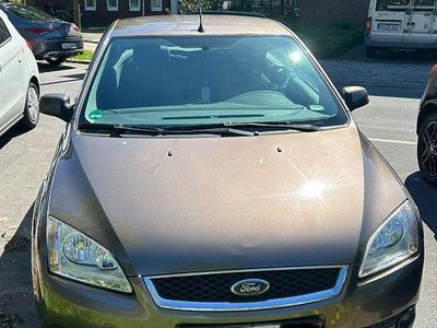 Usata Ford Focus Cabriolet Trend 101 CV (74 kW) 2007 Marrone Cabrio