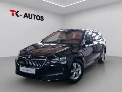 Gebraucht Skoda Superb Ambition 150 PS (110 kW) 2022 Cerna magic/black magic Kombi