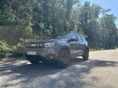 Gebraucht Dacia Duster Extreme 150 PS (110 kW) 2024 Grau SUV