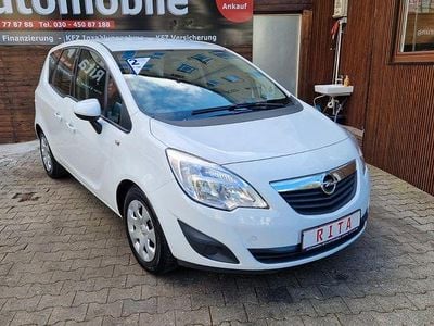 Second-hand Opel Meriva 101 CP (74 kW) 2011 Alb Monovolum