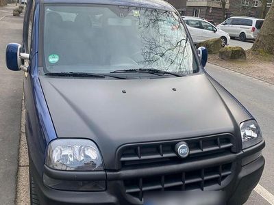 Blau Gebraucht 2002 Fiat Doblò Van / Kleinbus | 2.999 €