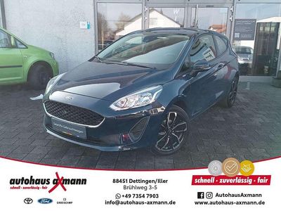Gebraucht Ford Fiesta Trend 71 PS (52 kW) 2018 Blazerblau Kleinwagen