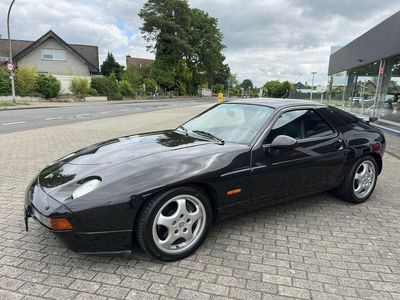 Schwarzperlcolor (metallic) Gebraucht 1993 Porsche 928 Coupé | 65.928 €