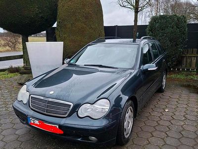 Gebraucht Mercedes C180 143 PS (105 kW) 2003 Blau Kombi