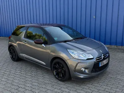 Gebraucht Citroën DS3 Sport Chic 156 PS (114 kW) 2010 Grau Kleinwagen