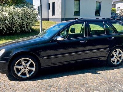 Mercedes C200