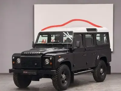 Gebraucht Land Rover Defender 122 PS (89 kW) 2015 Schwarz Kombi