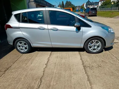 Gebraucht Ford B-MAX SYNC Edition 101 PS (74 kW) 2015 Van / Kleinbus