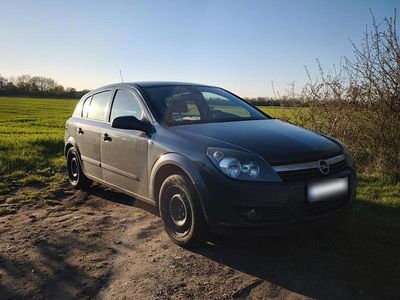 Usata Opel Astra 140 CV (102 kW) 2007 Utilitaria