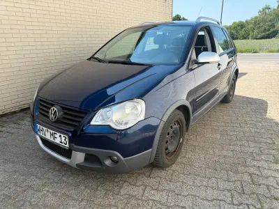 Używany VW Polo Cross 70 KM (51 kW) 2008 Niebieski Hatchback