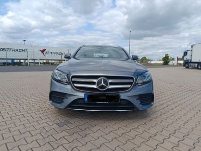 Mercedes E300