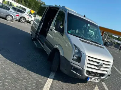 Gebraucht VW Crafter 136 PS (100 kW) 2011 Grau Van