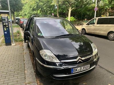 Citroën C8