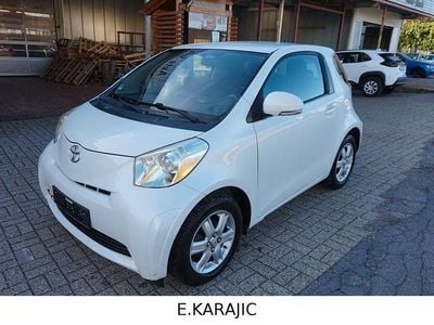 Toyota iQ