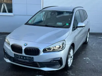 Gebraucht BMW 218 Gran Tourer Advantage 150 PS (110 kW) 2020 Silber Van / Kleinbus